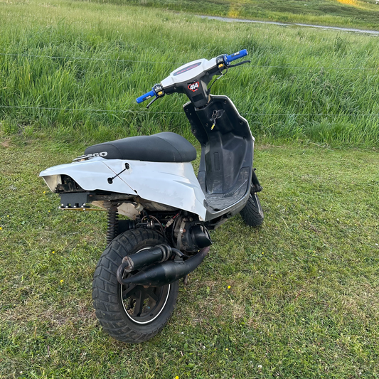 PGO flip nummerplade
